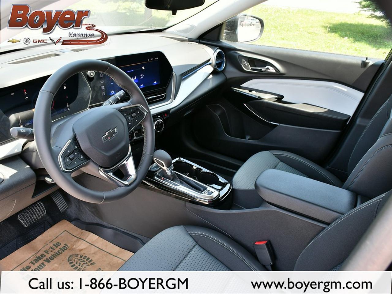 2026 Chevrolet Trax Fwd 4dr Lt Photo