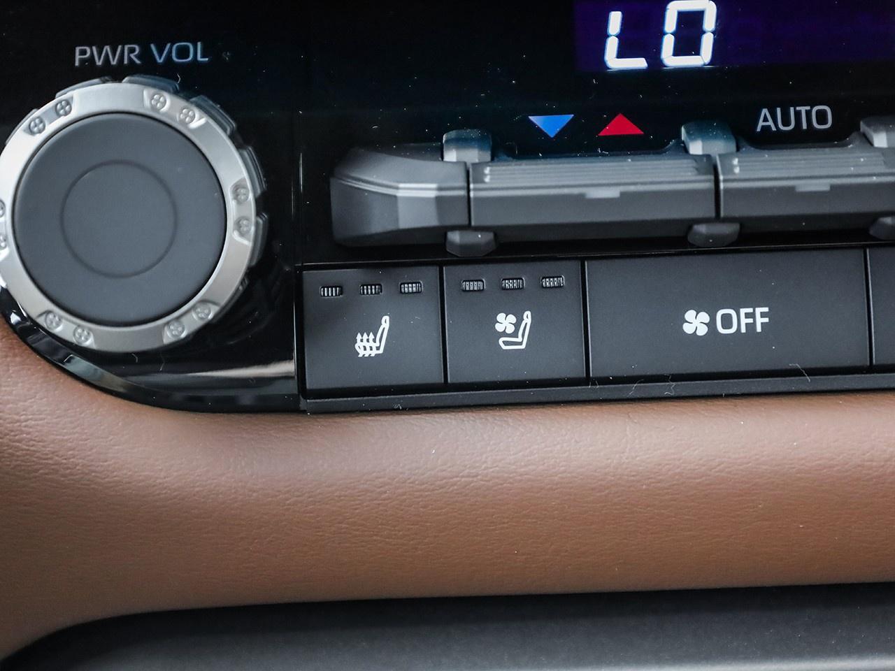 2026 Toyota Tundra Platinum Photo
