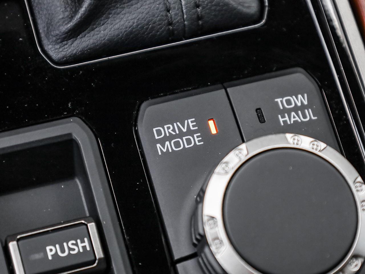 2026 Toyota Tundra Platinum Photo