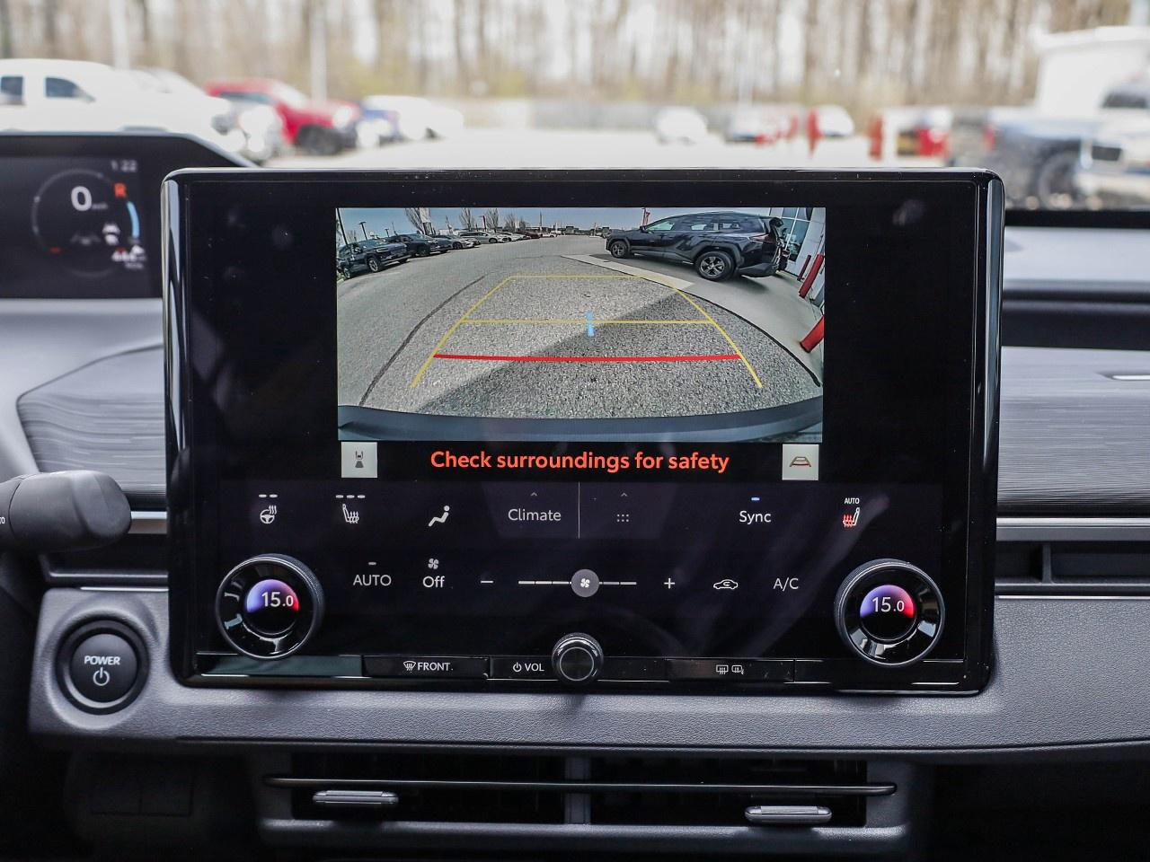 2026 Toyota C-HR SE Photo