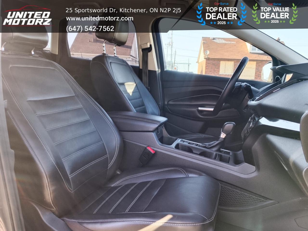 2017 Ford Escape Titanium~SAFETY CERTIFIED~ONE OWNER~Low Km's~17 Se Photo