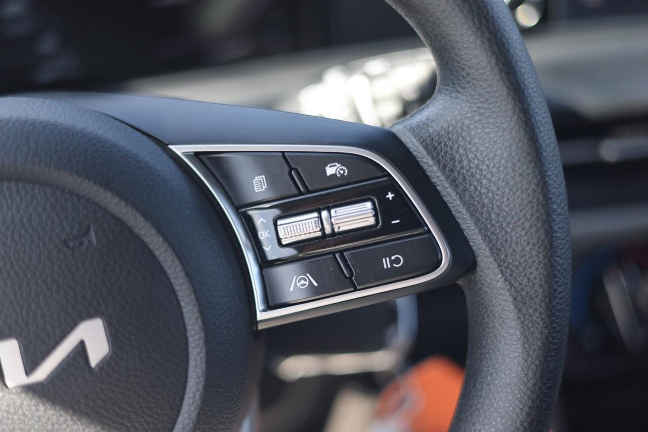 2024 Kia Seltos LX AWD Photo