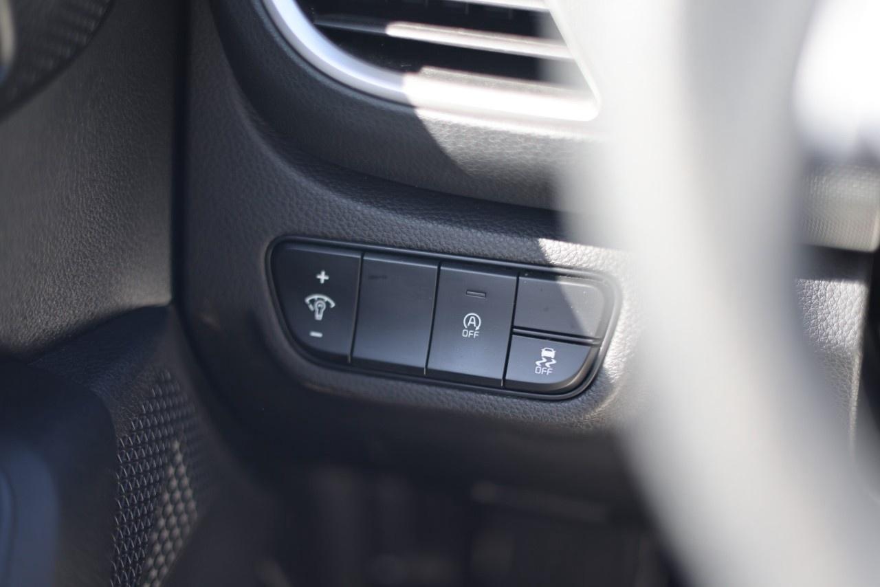 2024 Kia Seltos LX AWD Photo