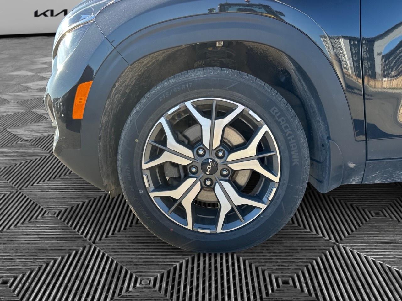 2023 Kia Seltos EX PREMIUM AWD Photo