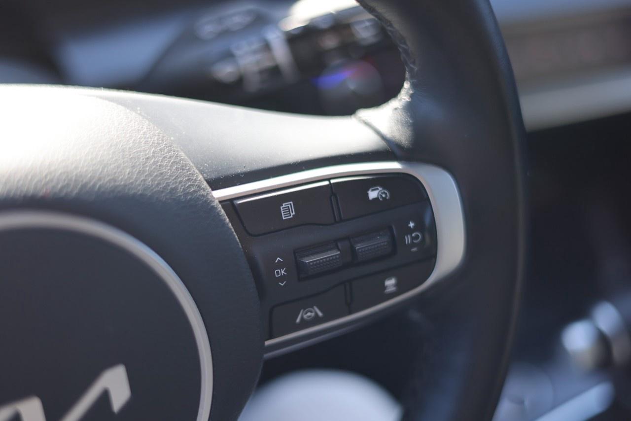 2023 Kia Sportage EX AWD Photo