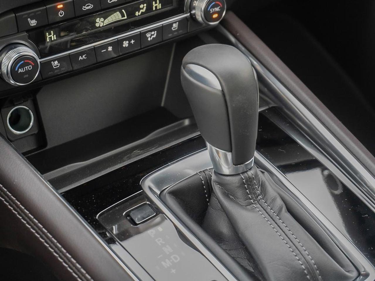 2025 Mazda CX-5 Signature AWD Photo