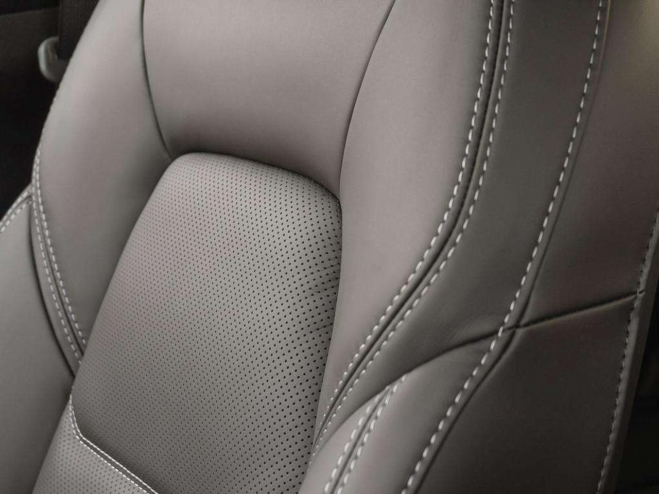 2025 Mazda CX-5 Signature AWD Photo