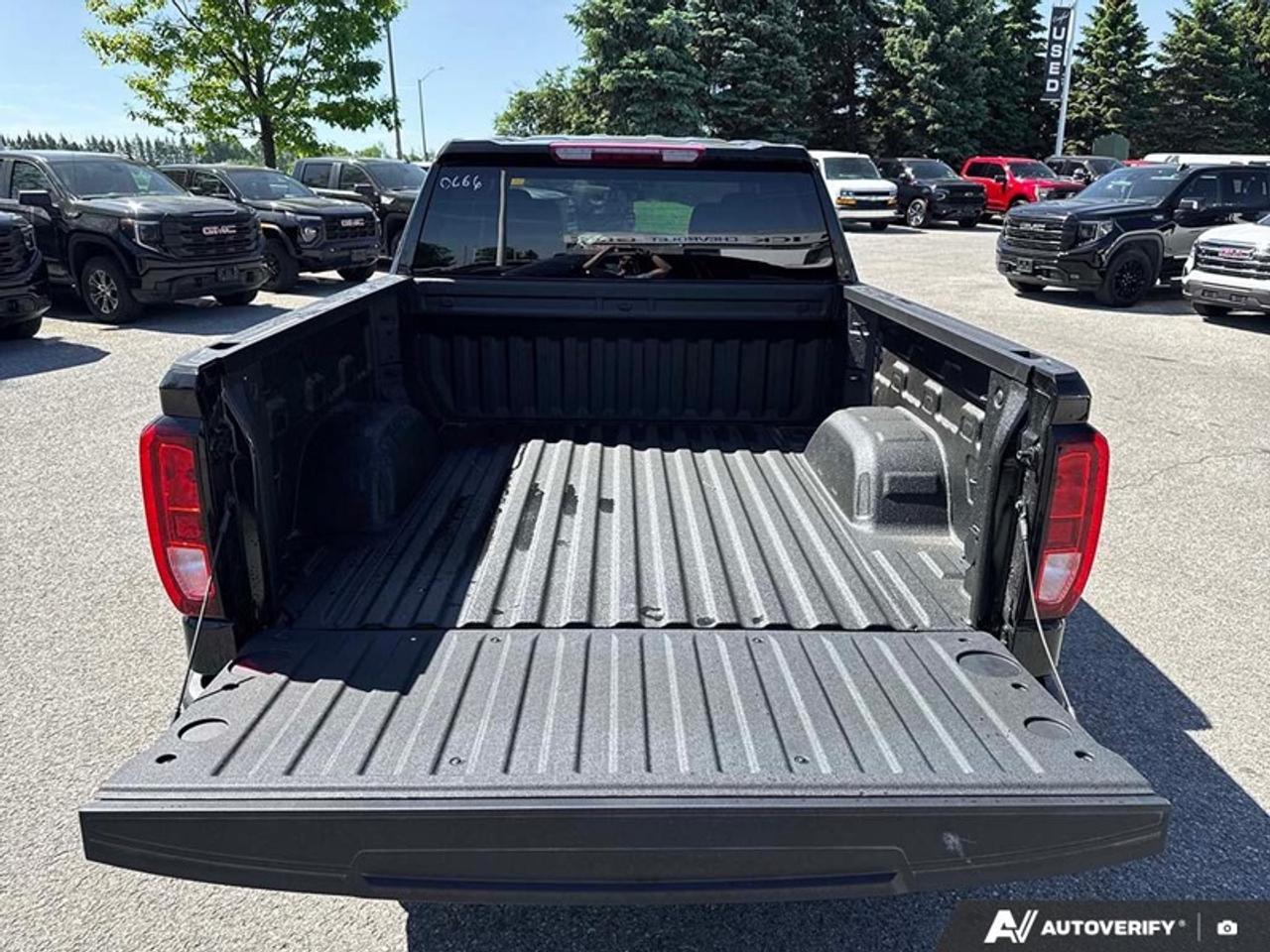 2026 GMC Sierra 1500 PRO Photo