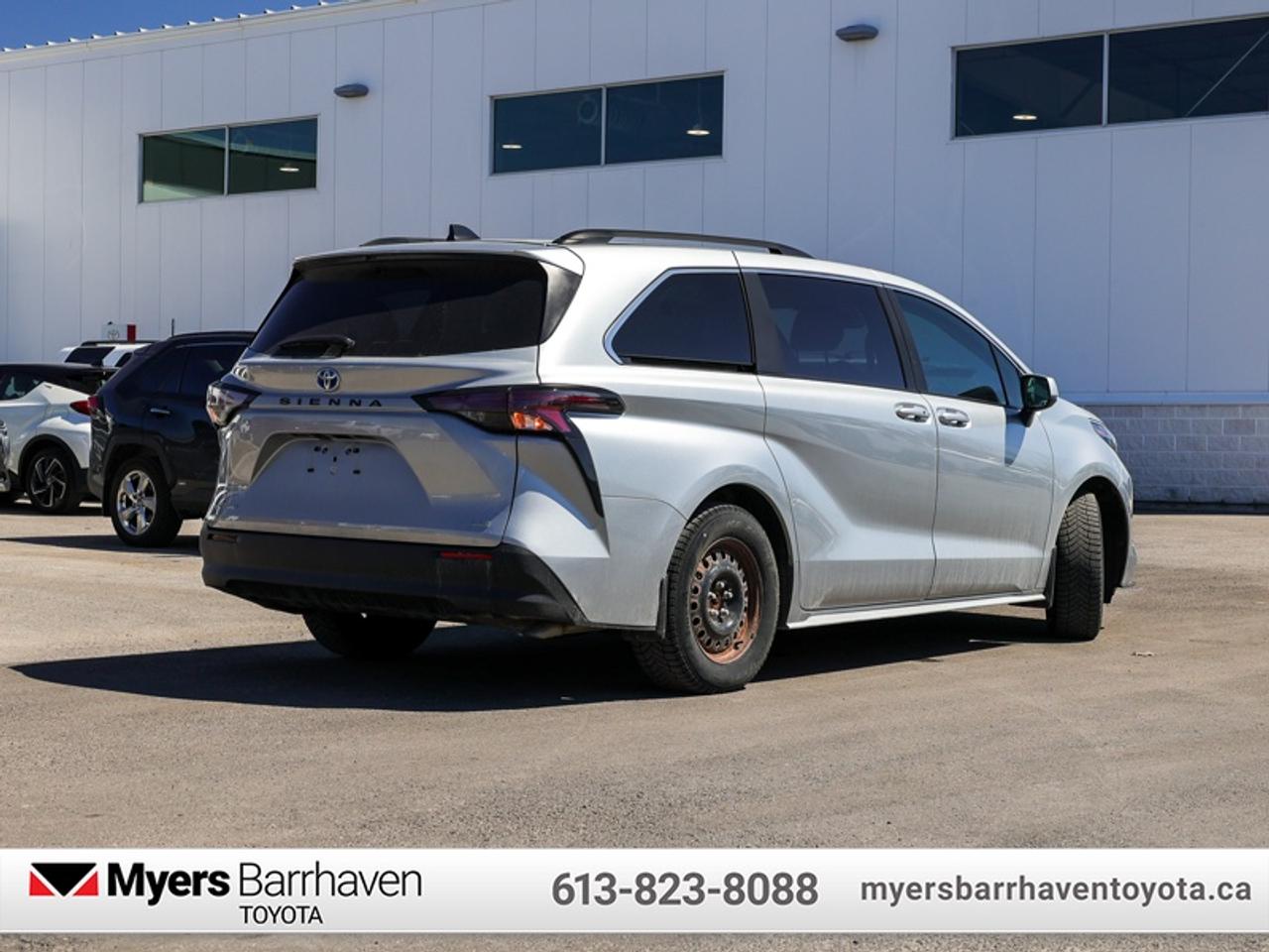 2025 Toyota Sienna LE 8-Passenger AWD  - Hybrid - $382 B/W Photo2