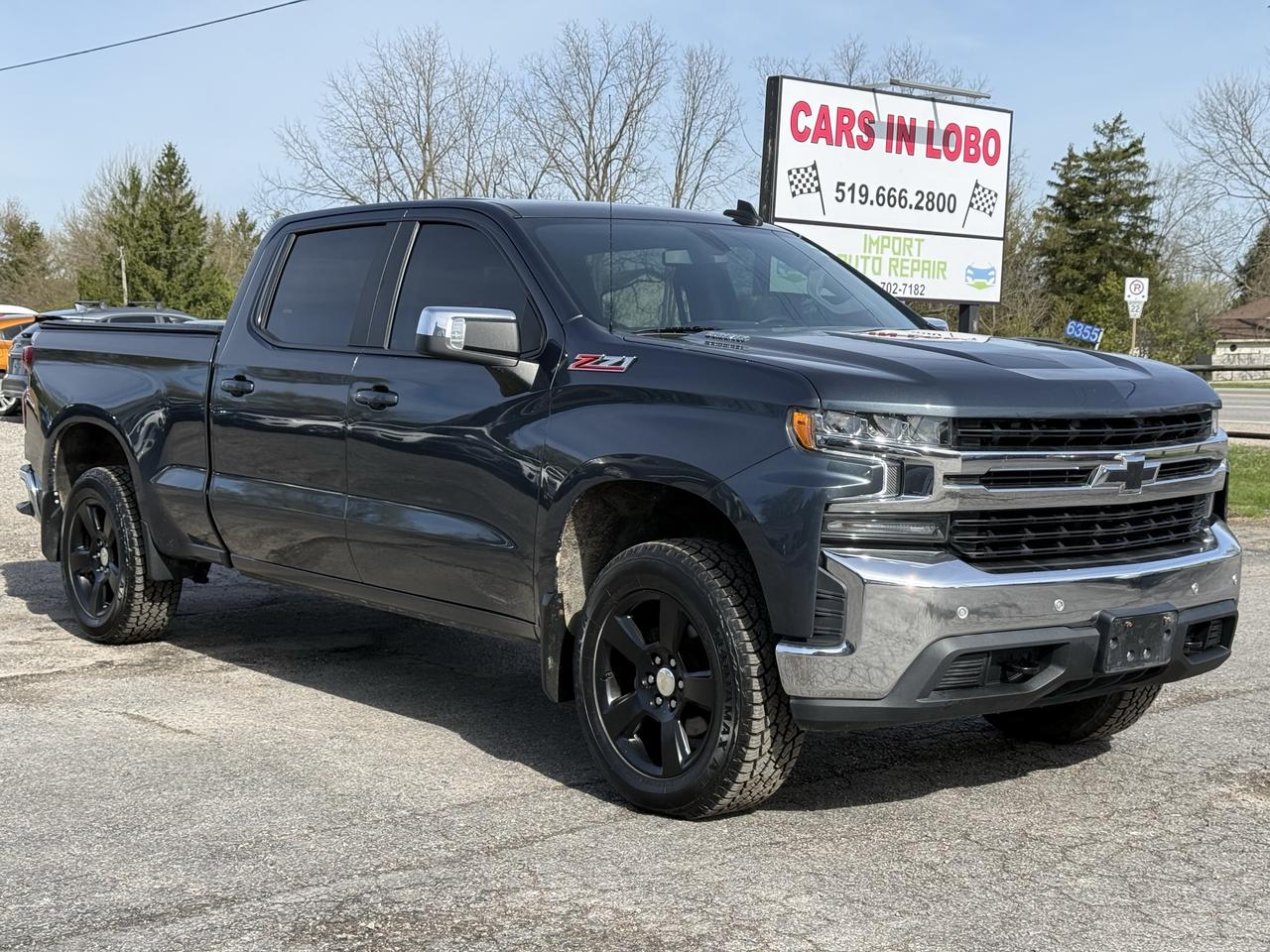 <p>2021 CHEVROLET SILVERADO K1500 LT! DIESEL!</p><p>Safety inspection included in the full asking price // Carfax available // No accidents&nbsp;</p><p>The 2021 Chevrolet Silverado 1500 Diesel is a strong and efficient full-size pickup, powered by a 3.0L 6-cylinder Duramax turbo diesel engine delivering excellent torque and fuel economy. It offers a smooth ride, solid towing capability, and a comfortable, tech-equipped interior making it a great choice for both work and everyday driving.</p><p>Overall, the interior offers a clean, practical layout with durable materials and modern tech&nbsp;giving you a comfortable and easy to use driving experience whether you&rsquo;re working or commuting.</p><p data-start=139 data-end=305><strong>CARS IN LOBO LTD.&nbsp; &ndash; Your trusted pre-owned vehicle destination!</strong></p><p>&nbsp;</p><p data-start=139 data-end=305><strong>Located at 6355 Egremont Dr, Komoka, ON N0L 1R0 &mdash; just 7 km west of Hyde Park Rd. Heading west on Fanshawe Park Rd as it becomes Egremont Dr, you&rsquo;ll find us at the traffic lights on the corner of Egremont Dr & Narin Rd in Middlesex county township of Lobo.&nbsp;</strong></p><p>&nbsp;</p><p data-start=139 data-end=305><strong>Serving London, Ontario/Middlesex County for over 10 years. A registered member of the UCDA (Used Car Dealers Association of Ontario) and fully licensed with OMVIC (Ontario Motor Vehicle Industry Council).</strong></p><p>&nbsp;</p><hr><p>&nbsp;</p><p data-start=139 data-end=305><strong><span style=font-size: 14pt;>CARS IN LOBO LTD. (Buy - Sell - Trade - Finance)&nbsp; </span><span style=font-size: 14pt;>Office#&nbsp; 519 666 2800 </span><span style=font-size: 14pt;>TEXT# 519 630 6660</span></strong></p><p>&nbsp;</p><hr><p>&nbsp;</p><p data-start=312 data-end=770><strong>- /Quality, locally sourced pre-owned vehicles at a competitive price<br>- /Safety certification Inspection included at the Full Asking Price! (unless listed otherwise)</strong><br><strong>- /We take all trade ins at a competitive & fair value&nbsp;</strong><br><strong>- /We buy cars outright with no purchase&nbsp;necessary</strong><br data-start=352 data-end=355><strong>- /CARFAX reports available on all cars</strong><br data-start=462 data-end=465><strong>- /Extended warranty options available</strong><br data-start=590 data-end=593><strong>- /Financing options available</strong><br data-start=642 data-end=645><strong>- /We register & plate your vehicle for you (Licensing Extra)</strong><br data-start=714 data-end=717><strong>- /No hidden fees. No pressure. Easy going team that is here to help.&nbsp;</strong></p><p>&nbsp;</p><p data-start=777 data-end=908><strong>Message us anytime or feel free to drop by! We are here to help make your next vehicle purchase simple and stress-free. -> OPEN 6 DAYS WEEK MONDAY - SATURDAY&nbsp;</strong></p><p>&nbsp;</p><p data-start=777 data-end=908>&nbsp;</p>