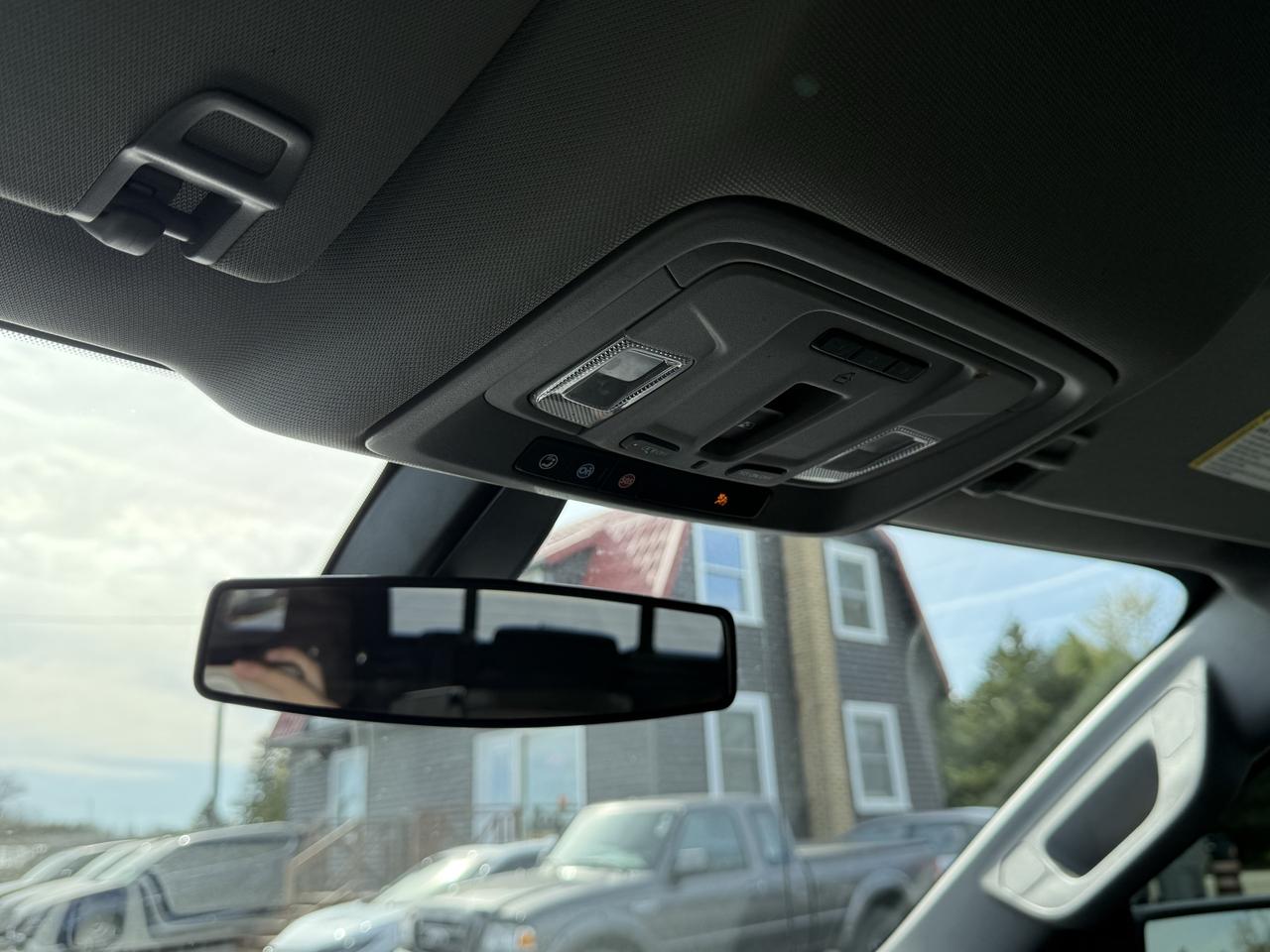 2021 Chevrolet Silverado 1500 LT Photo