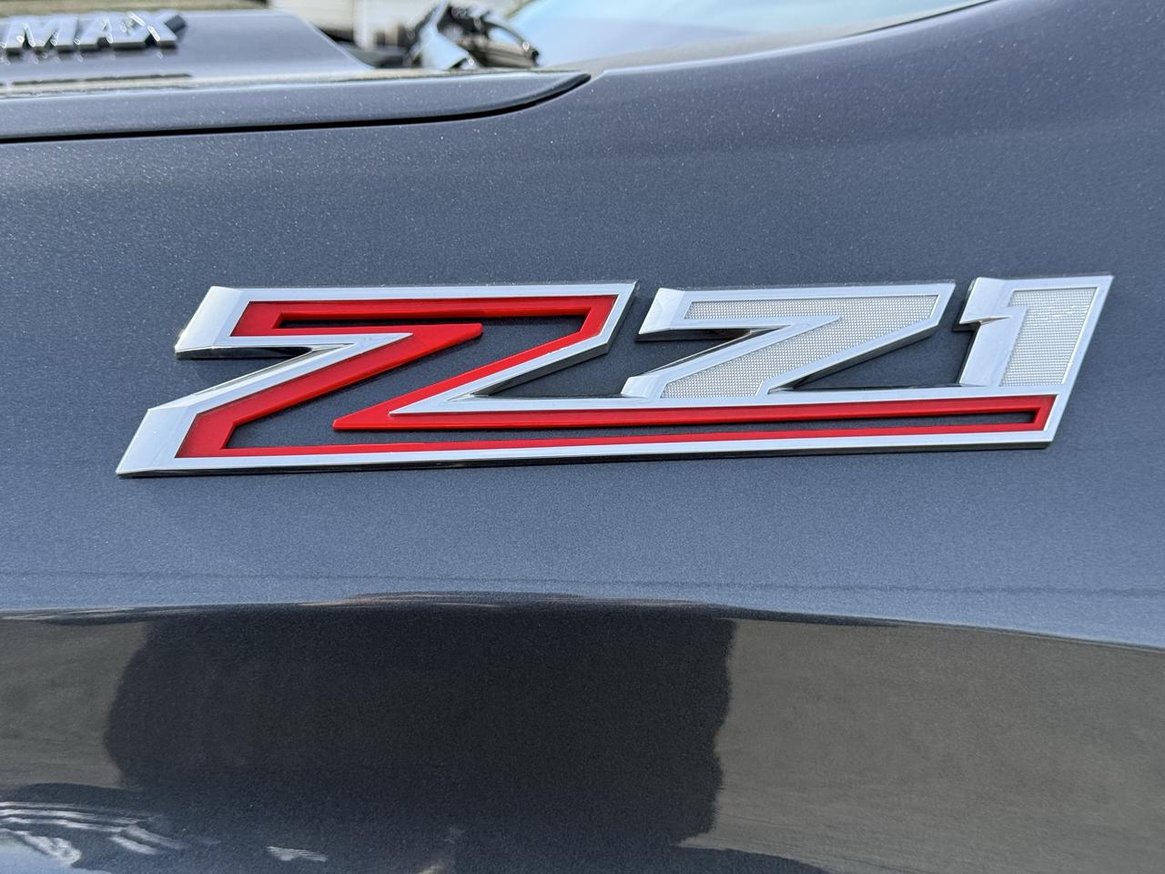 2021 Chevrolet Silverado 1500 LT Photo