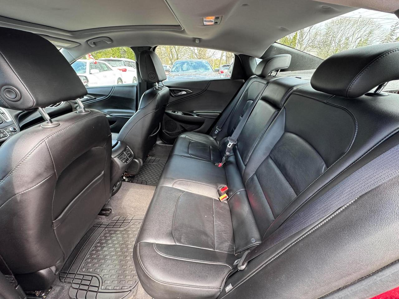 2017 Chevrolet Malibu 4dr Sdn Hybrid w/1HY Photo