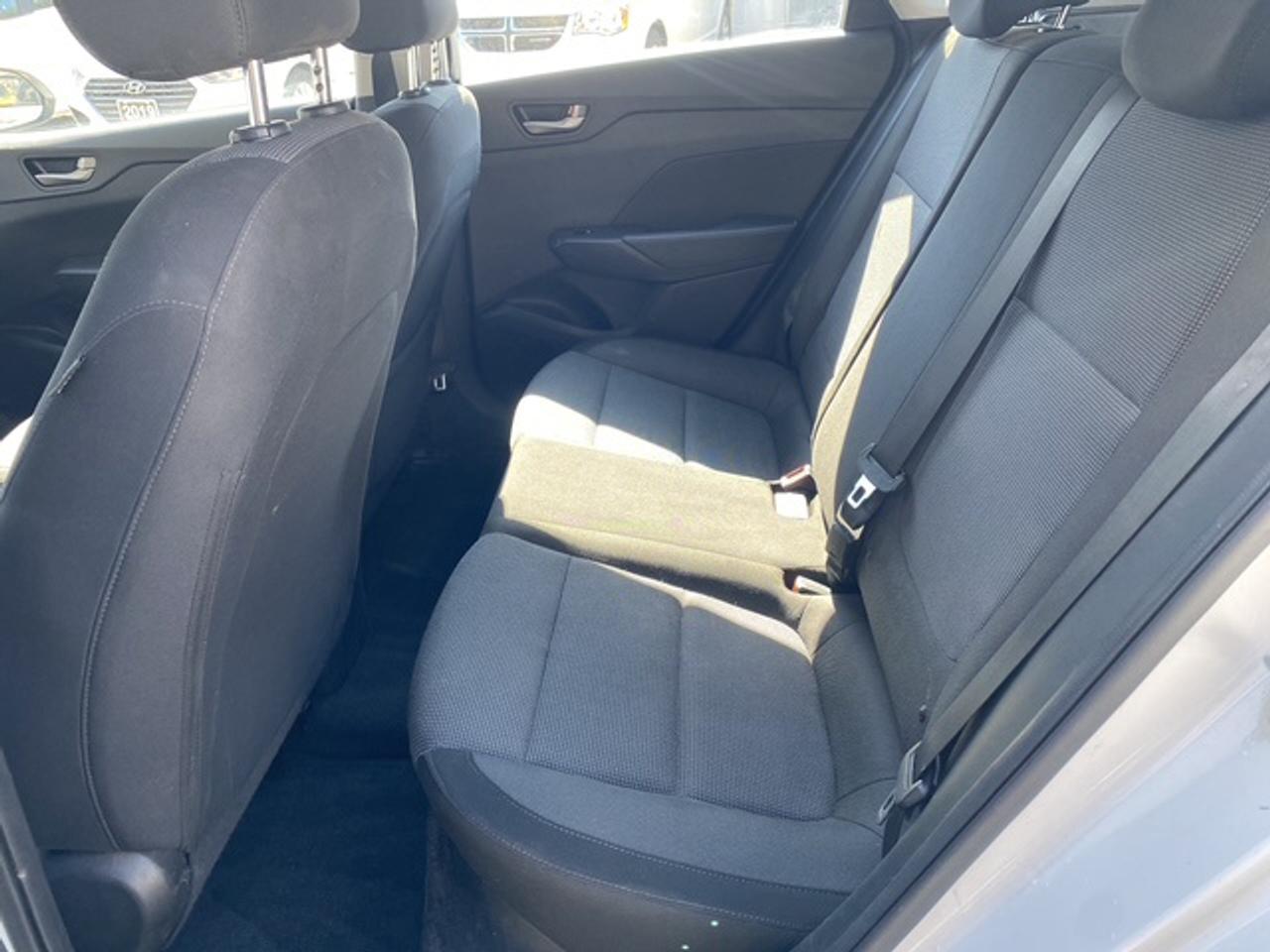 2019 Hyundai Accent SE 5 DOOR Photo