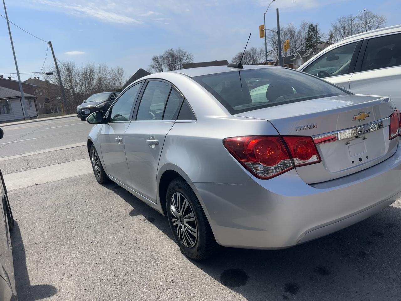 2016 Chevrolet Cruze Limited 2LT Photo