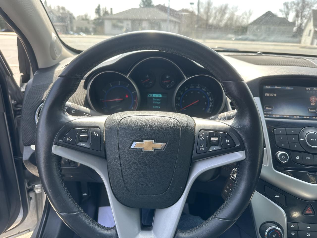 2016 Chevrolet Cruze Limited 2LT Photo