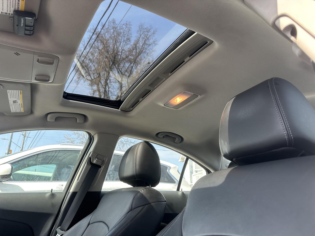 2016 Chevrolet Cruze Limited 2LT Photo