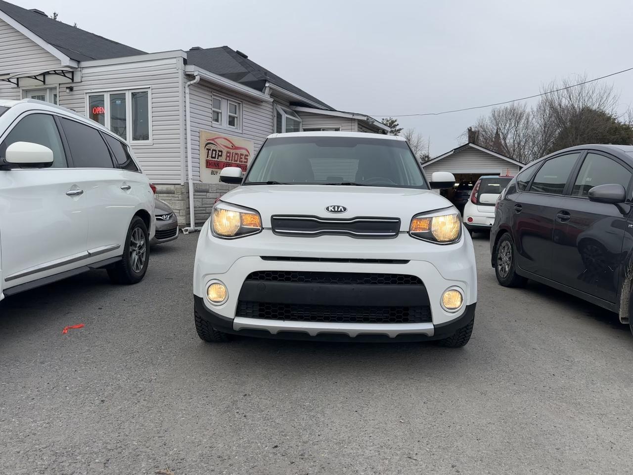 2017 Kia Soul EX Photo