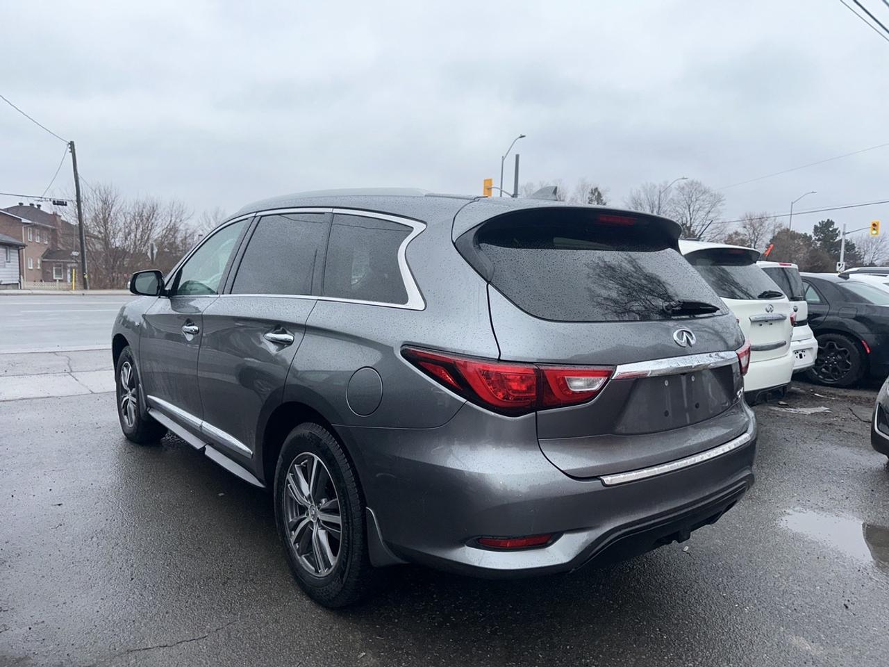 2016 Infiniti QX60 Base Photo