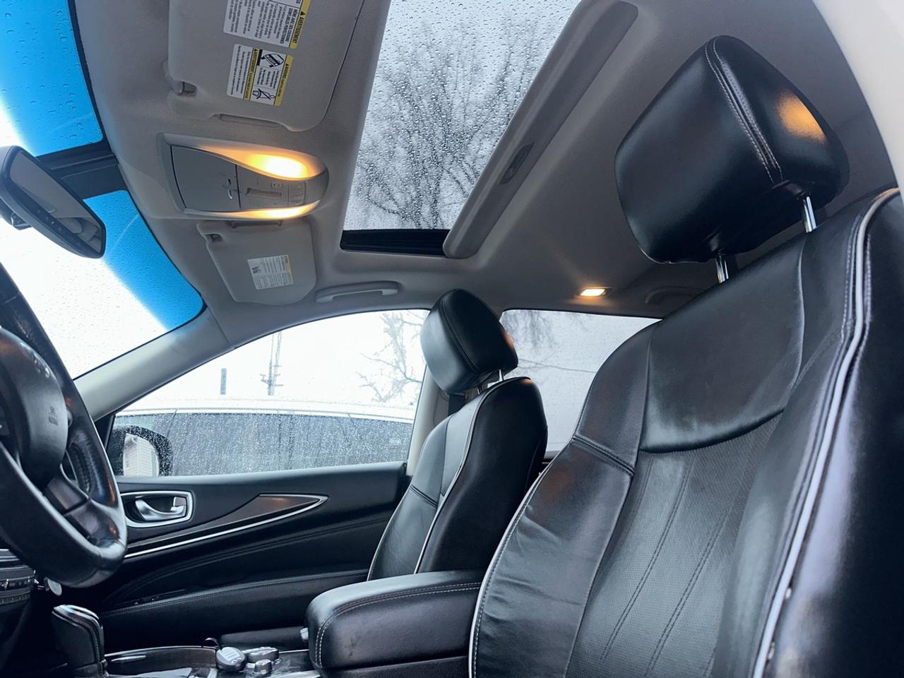 2016 Infiniti QX60 Base Photo