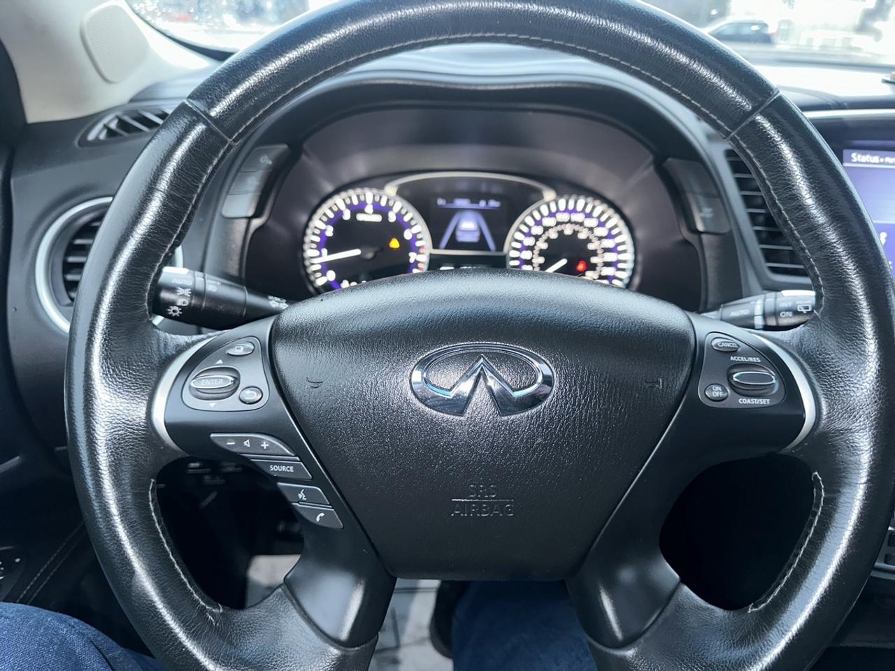 2016 Infiniti QX60 Base Photo