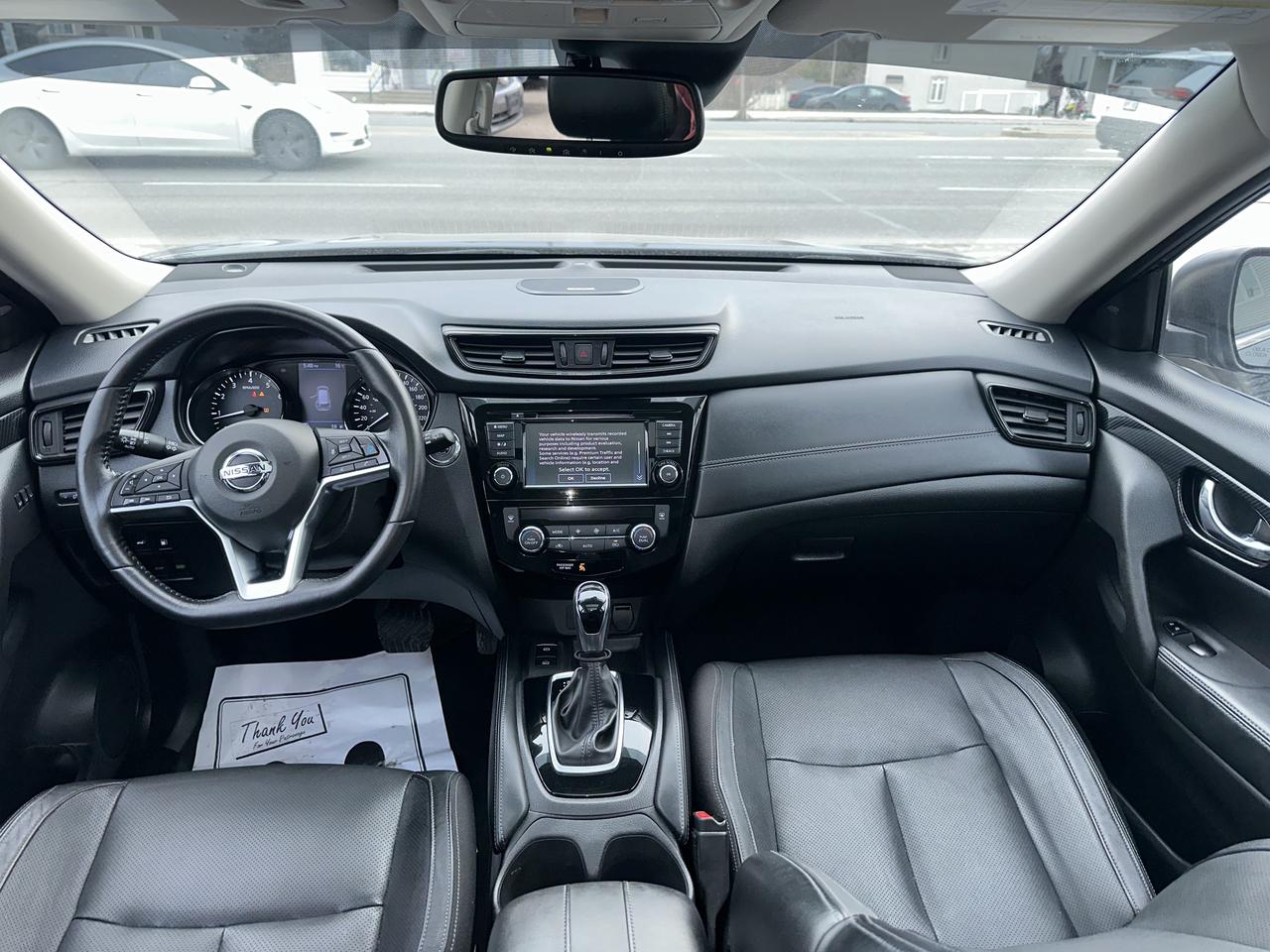 2018 Nissan Rogue SL Photo