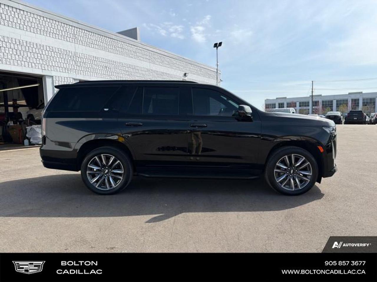 2022 Cadillac Escalade Sport Photo