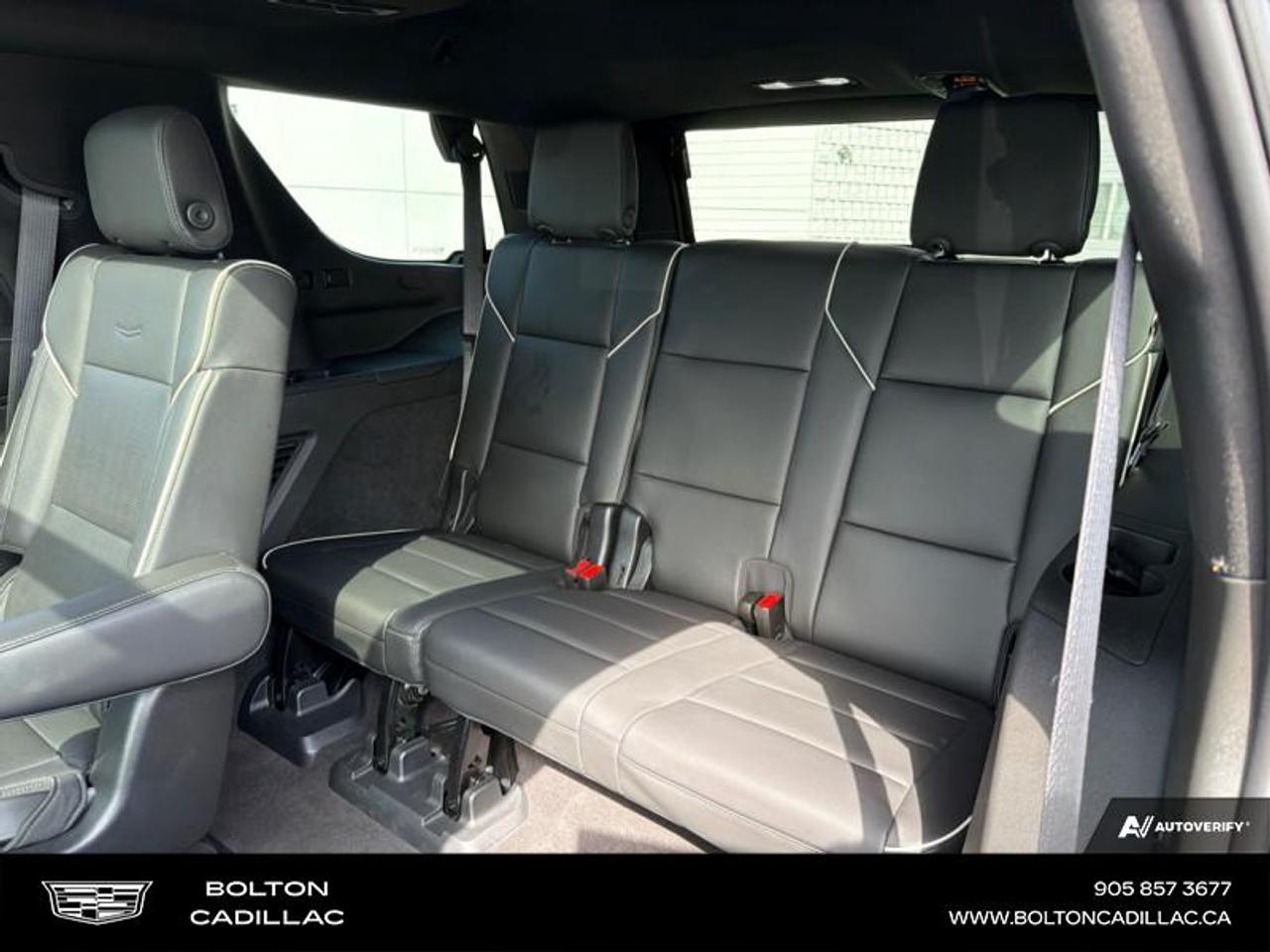 2022 Cadillac Escalade Sport Photo