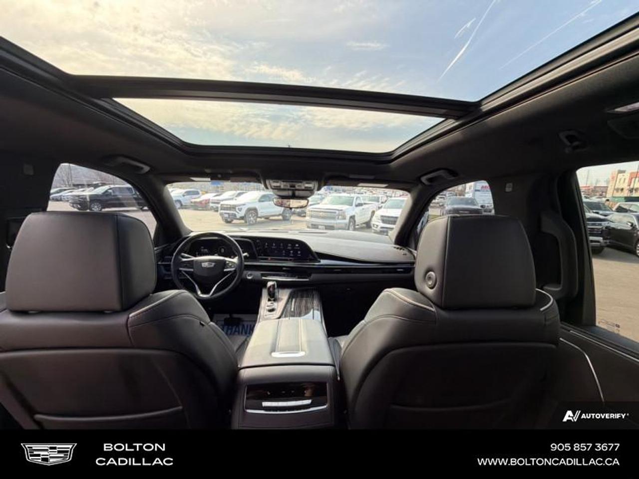 2022 Cadillac Escalade Sport Photo