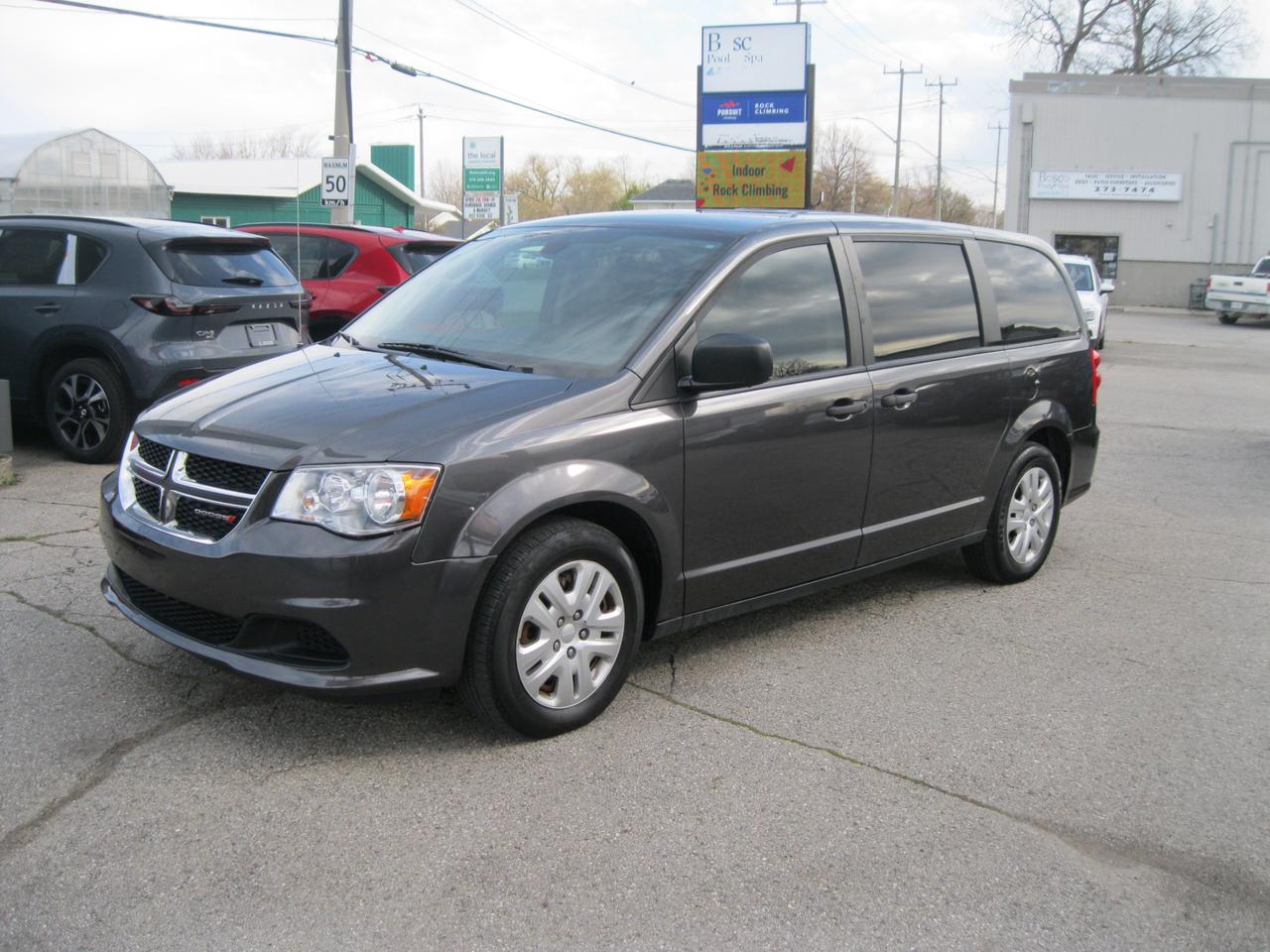 2018 Dodge Grand Caravan CVP/SXT Passenger Van Photo2