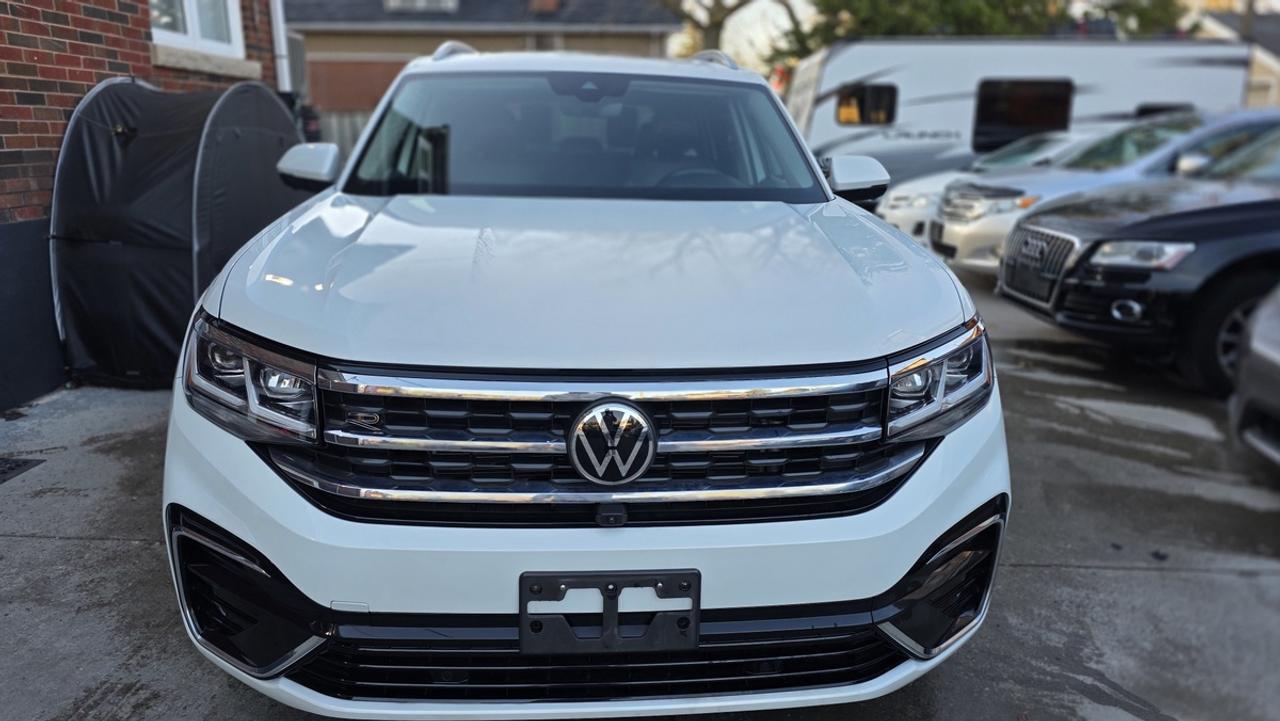 2022 Volkswagen Atlas Premium R Line Photo