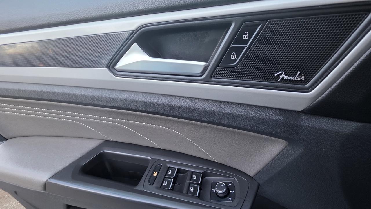 2022 Volkswagen Atlas Premium R Line Photo