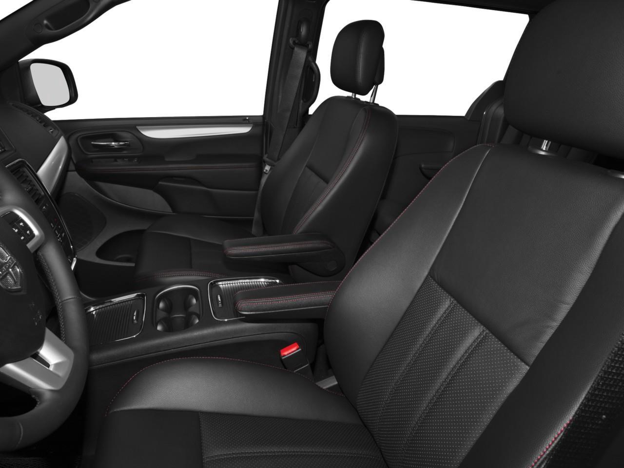 2016 Dodge Grand Caravan R/T Passenger Van Photo