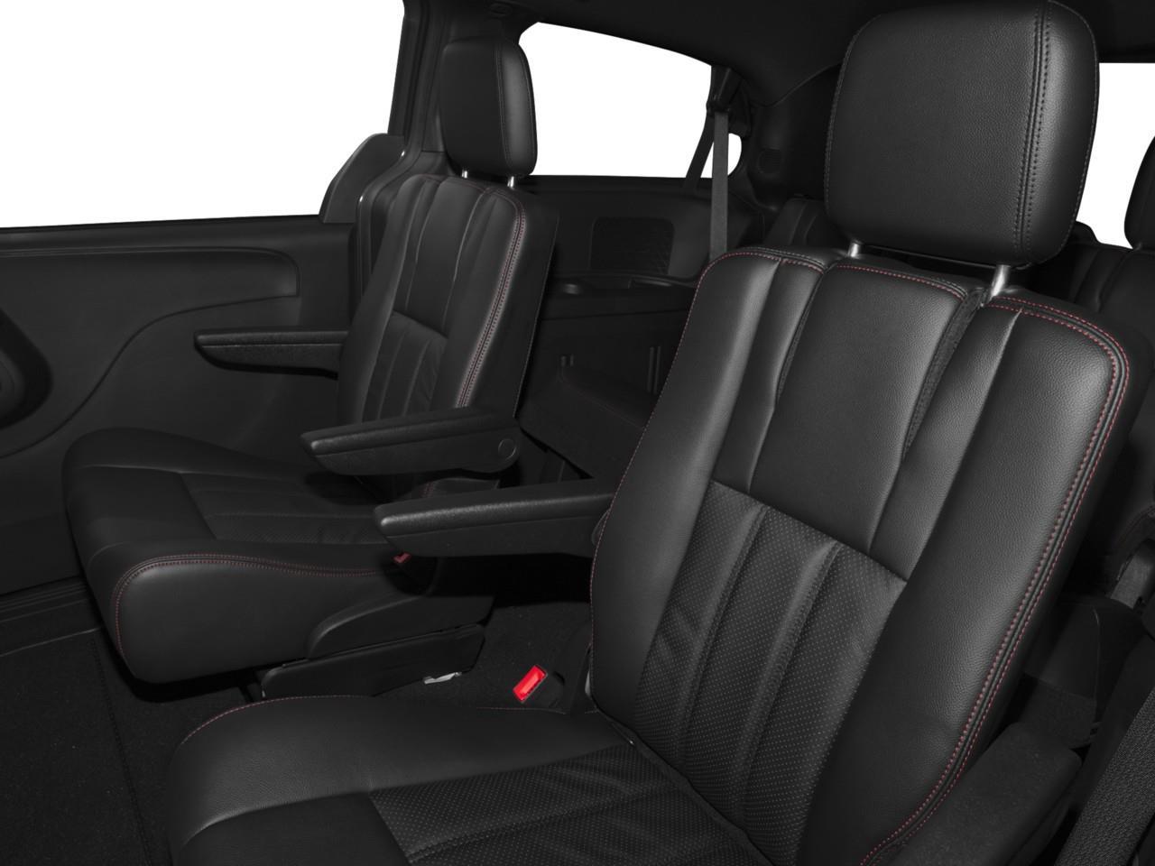 2016 Dodge Grand Caravan R/T Passenger Van Photo