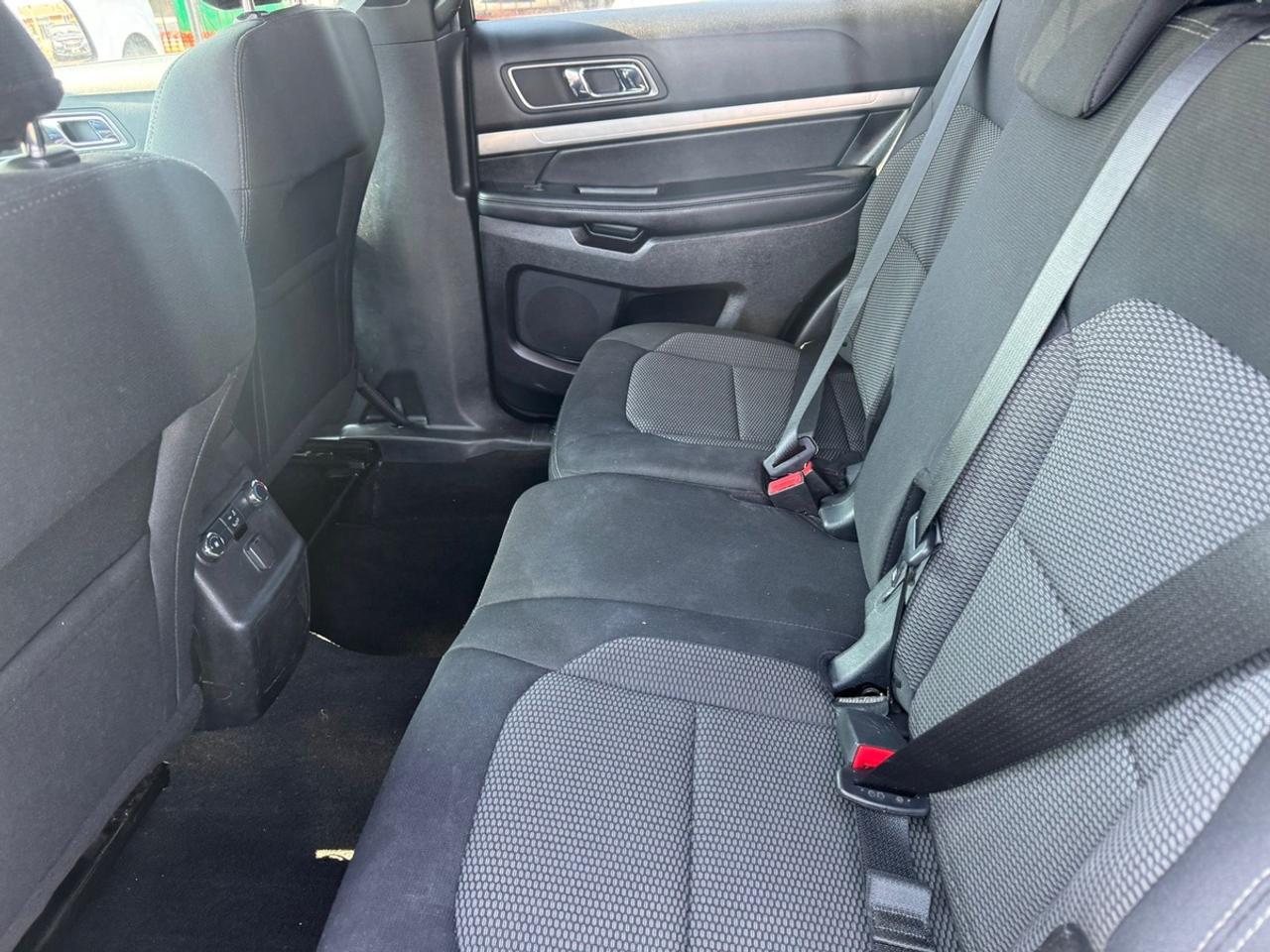 2019 Ford Explorer XLT Photo