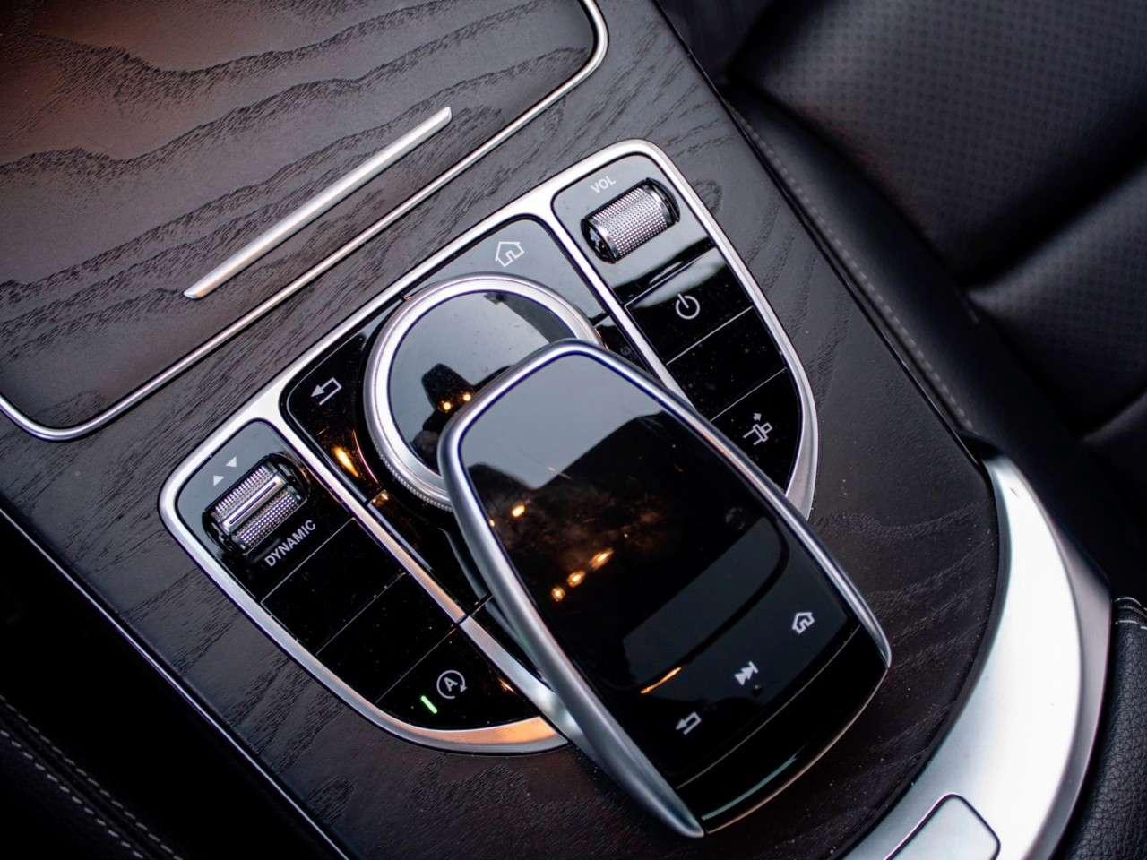 2019 Mercedes-Benz C-Class C 300 4MATIC Coupe Photo