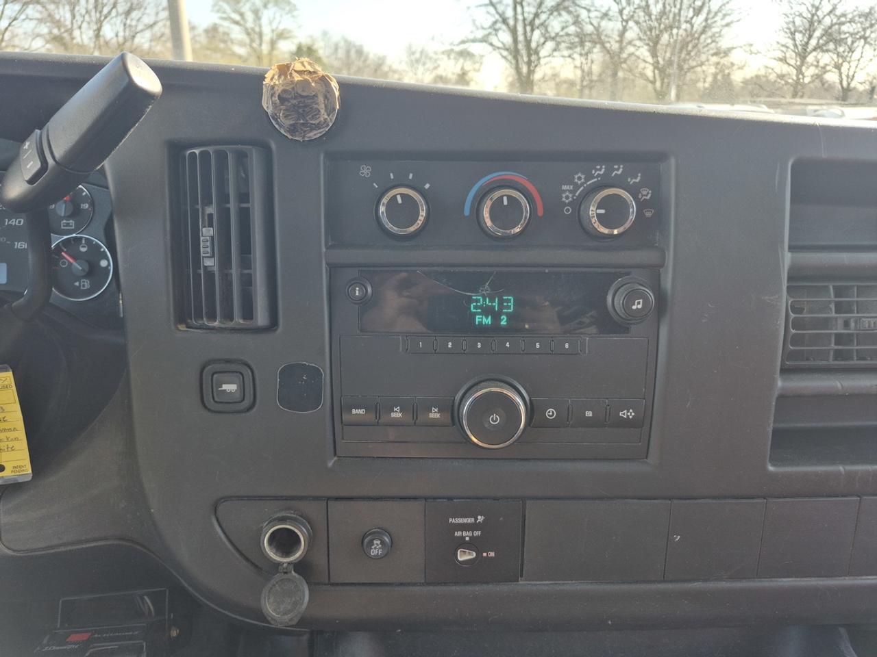 2013 GMC Savana G2500 Photo