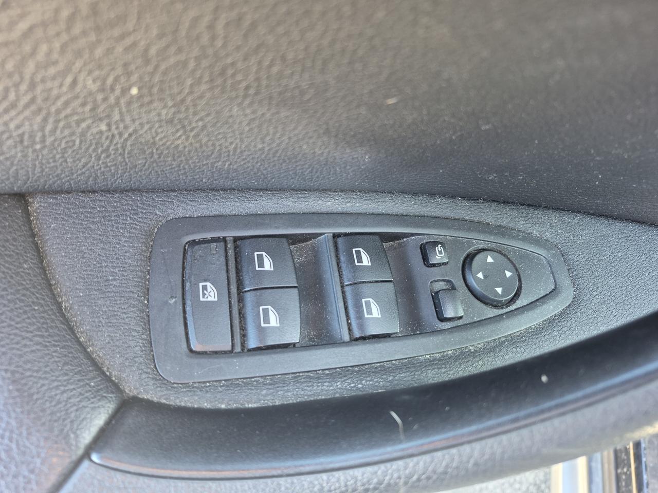 2020 BMW X1 xDrive28i Photo