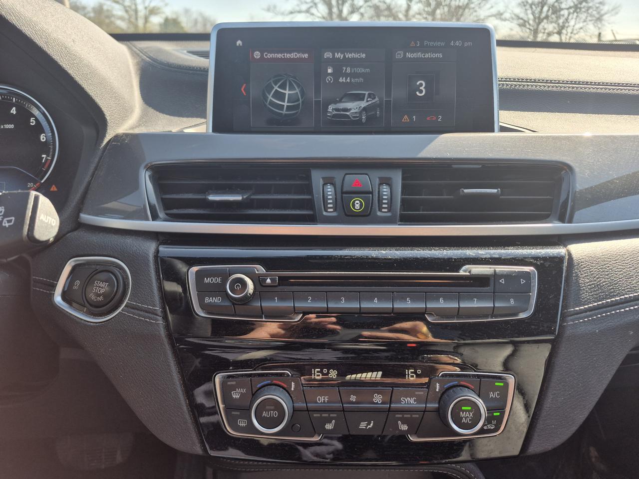 2020 BMW X1 xDrive28i Photo