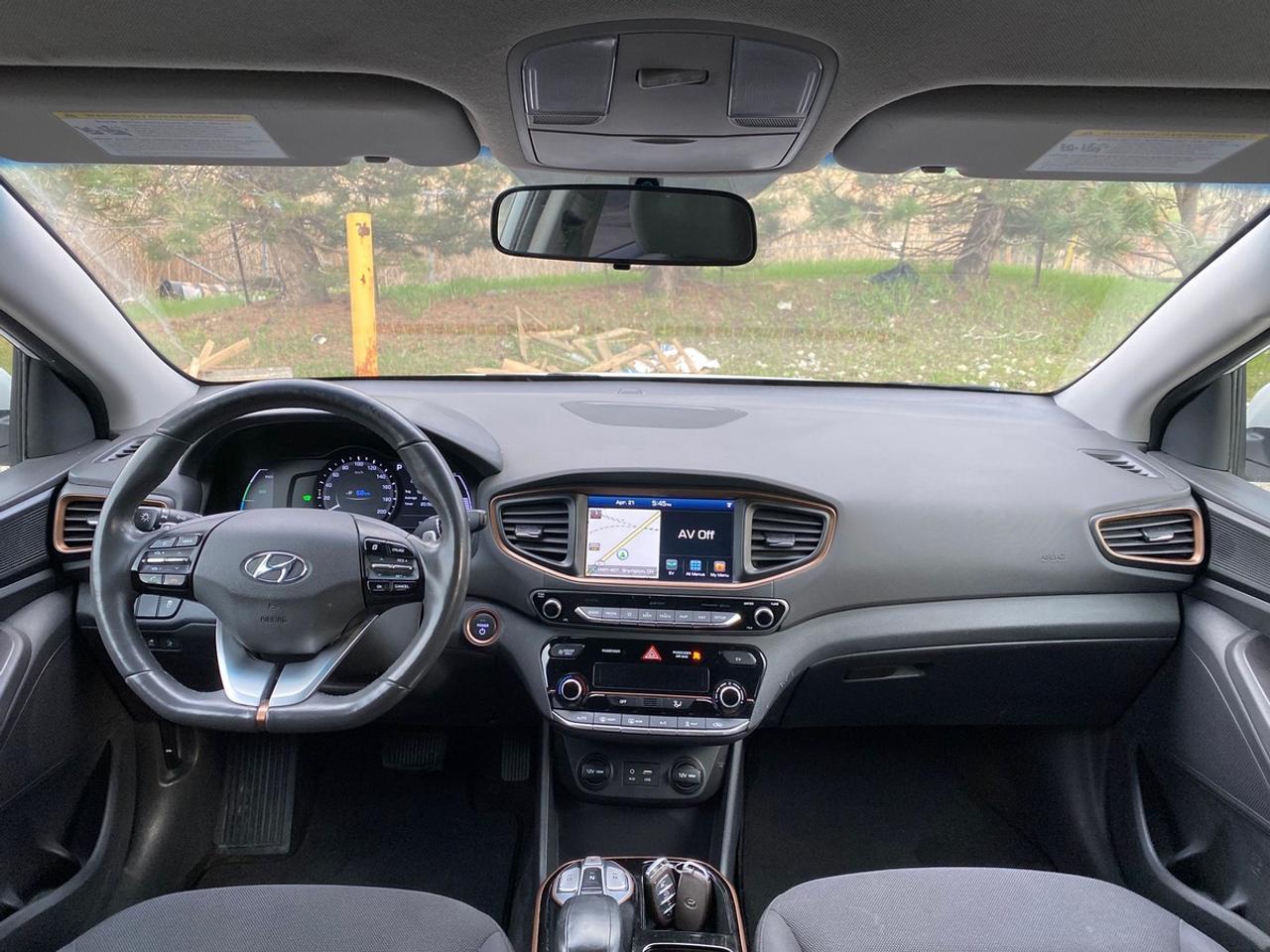 2019 Hyundai Ioniq Electric Preferred | NO ACCIDENT Photo