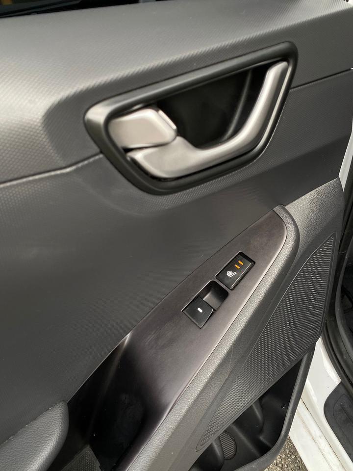 2019 Hyundai Ioniq Electric Preferred | NO ACCIDENT Photo