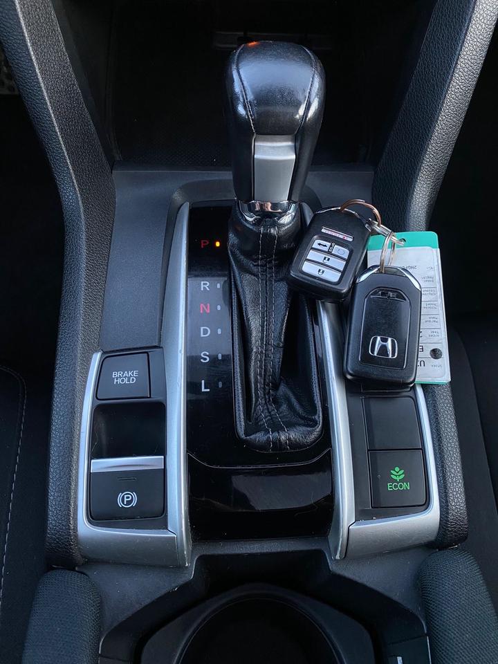 2019 Honda Civic EX | SUNROOF | NO ACCIDENT Photo