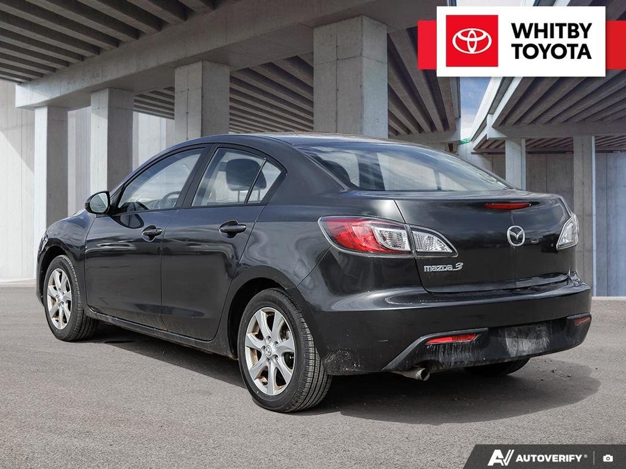 2011 Mazda MAZDA3 3i 2.0L Photo