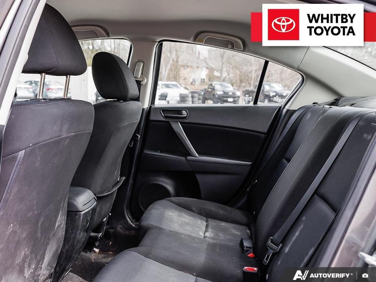 2011 Mazda MAZDA3 3i 2.0L Photo