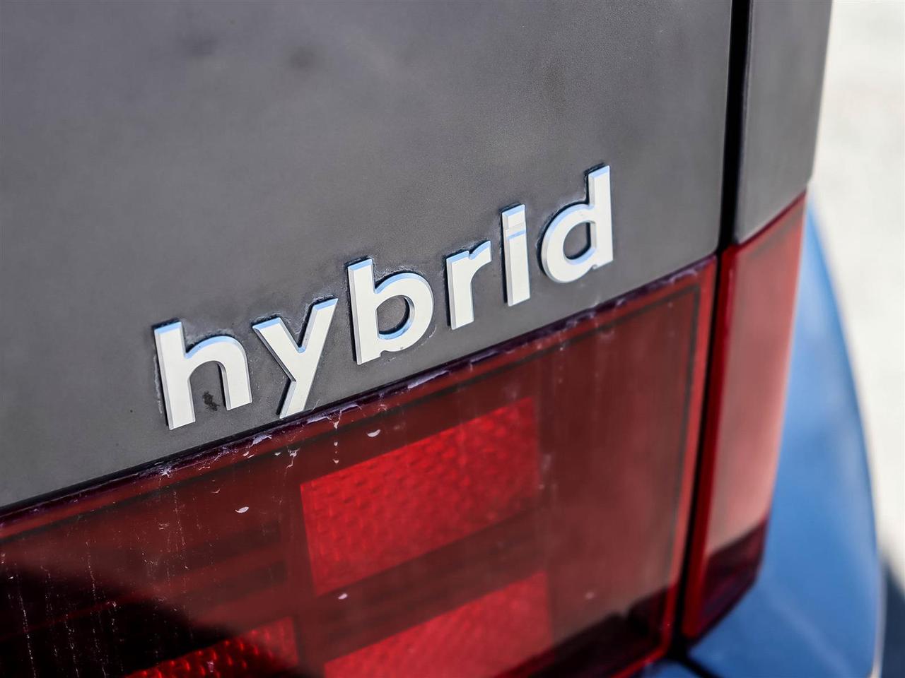 2025 Hyundai Santa Fe Hybrid PREFERRED Photo