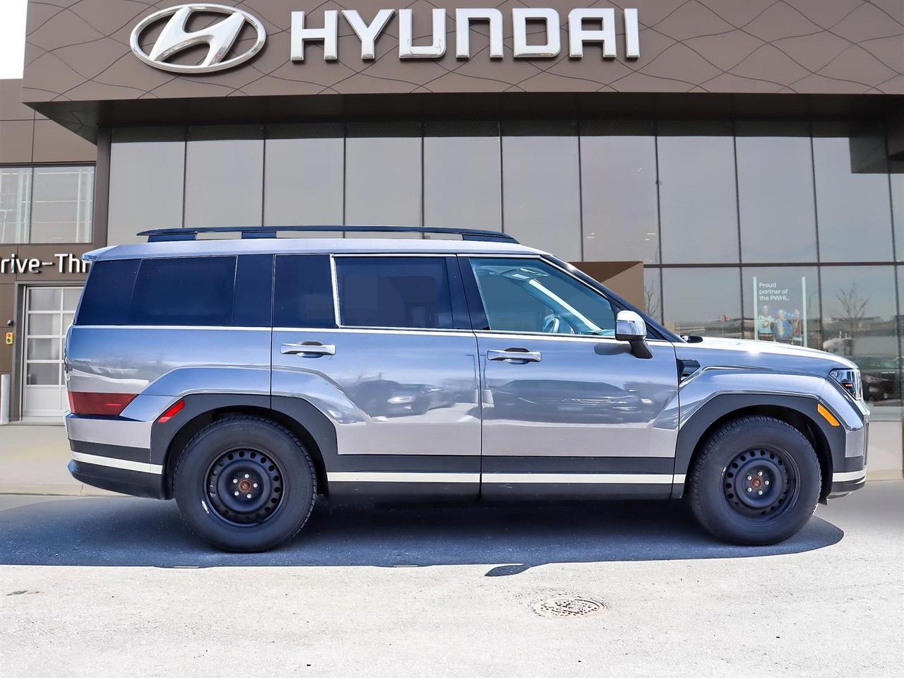 2025 Hyundai Santa Fe Hybrid PREFERRED Photo2