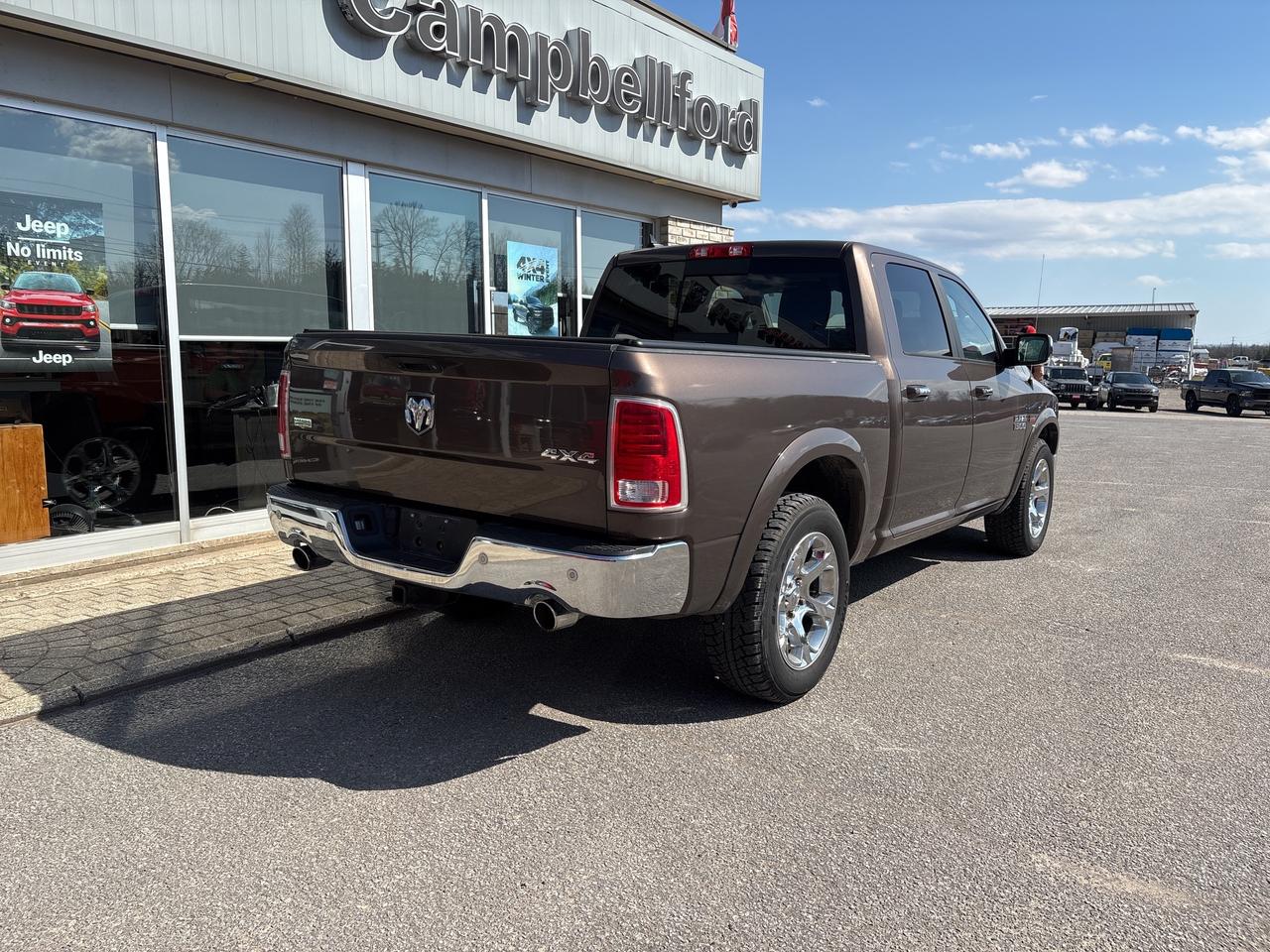 2018 RAM 1500 Laramie Photo4