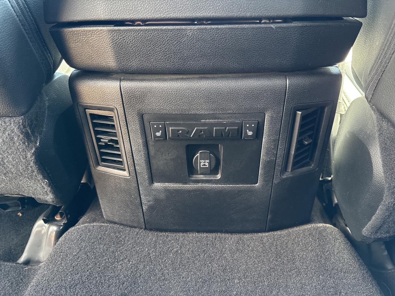 2018 RAM 1500 Laramie Photo