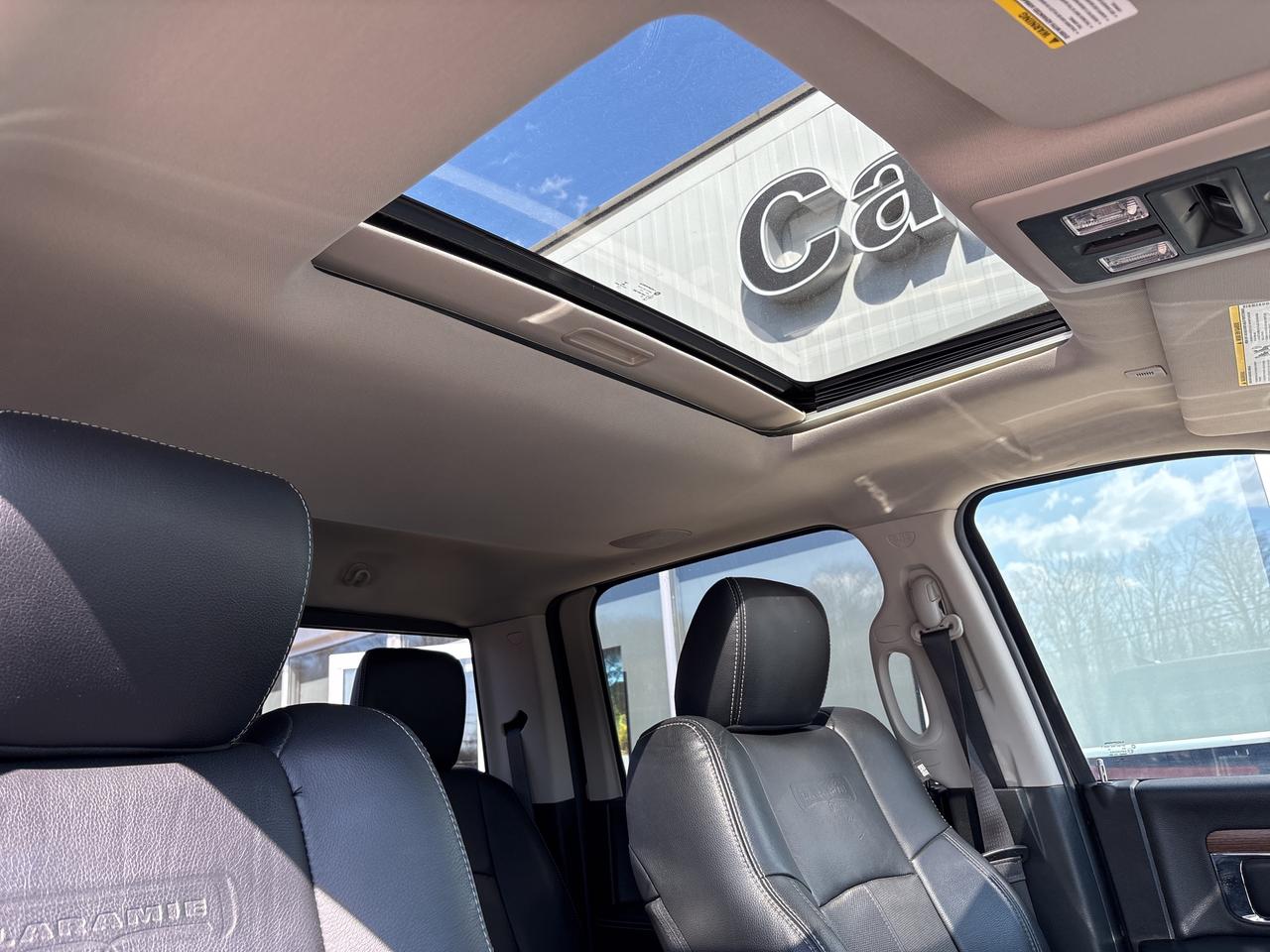 2018 RAM 1500 Laramie Photo