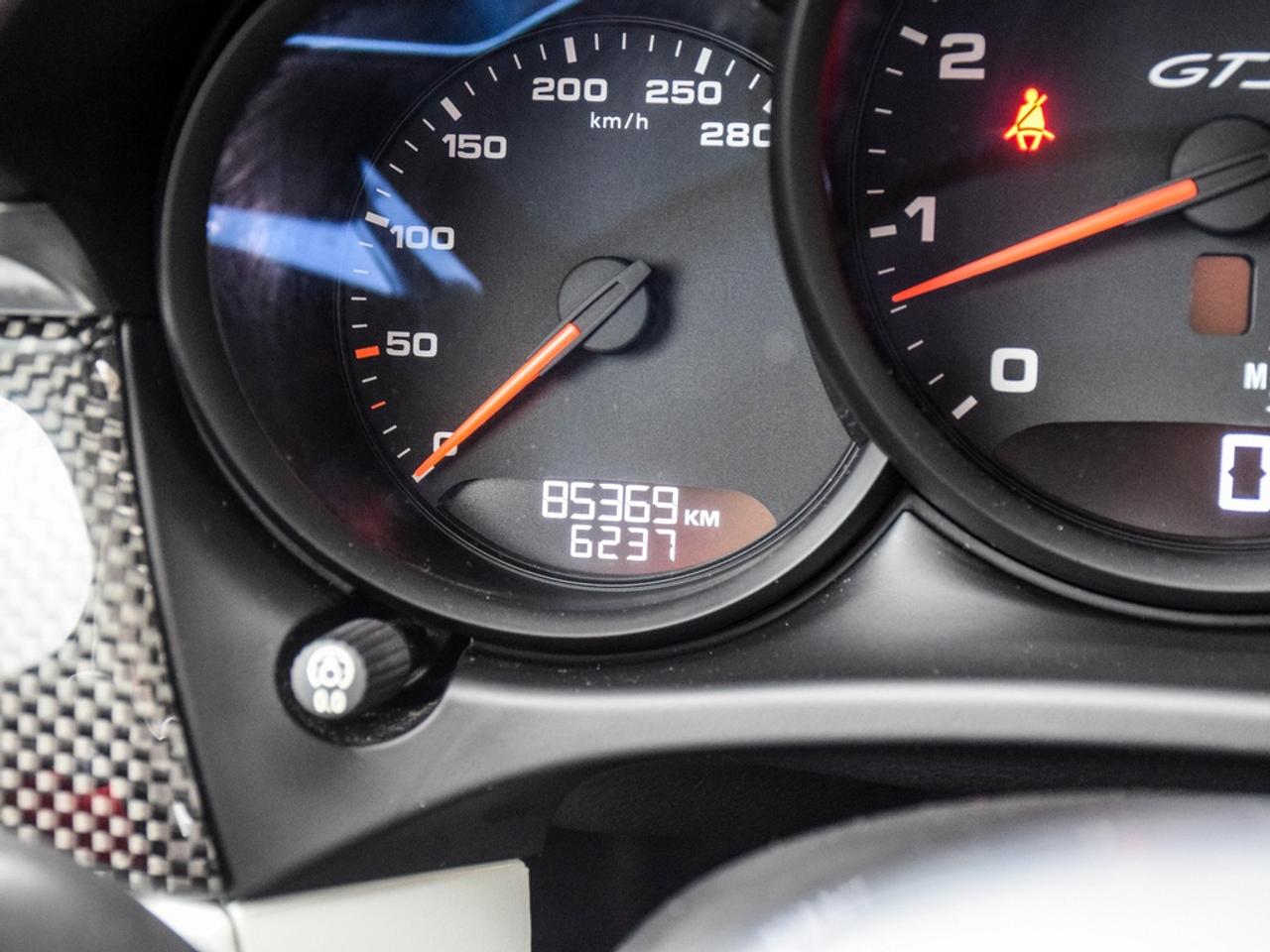 2017 Porsche Macan GTS 4dr All-Wheel Drive Photo
